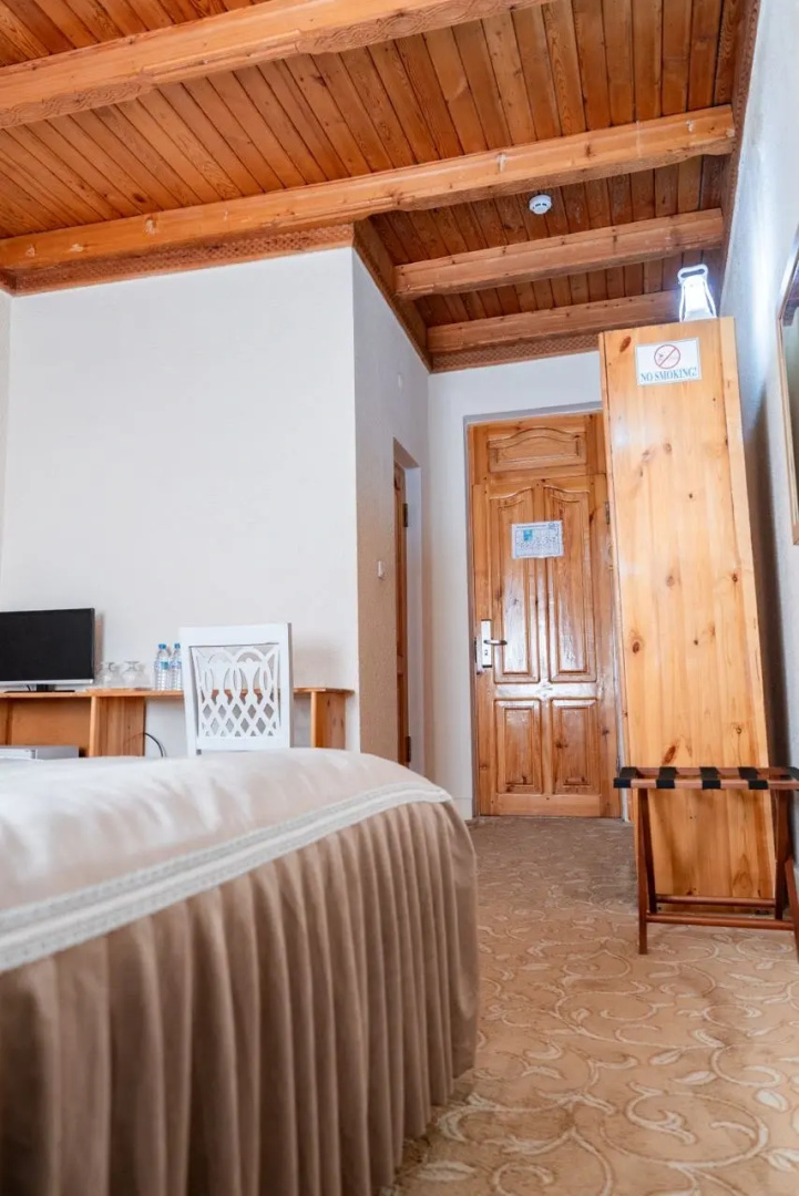 Отель Caravan Serail