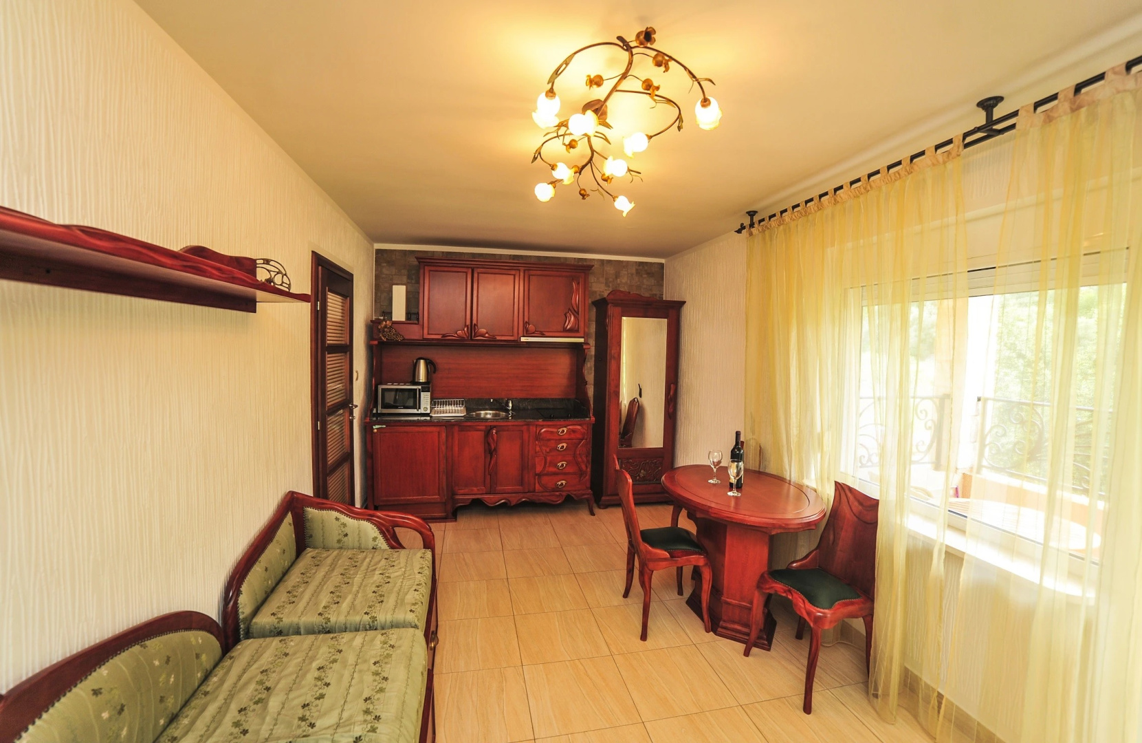 Апарт-Отель Villa Dolphin