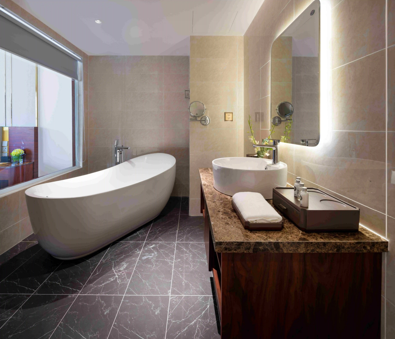 Отель Best Western Premier Marvella Nha Trang