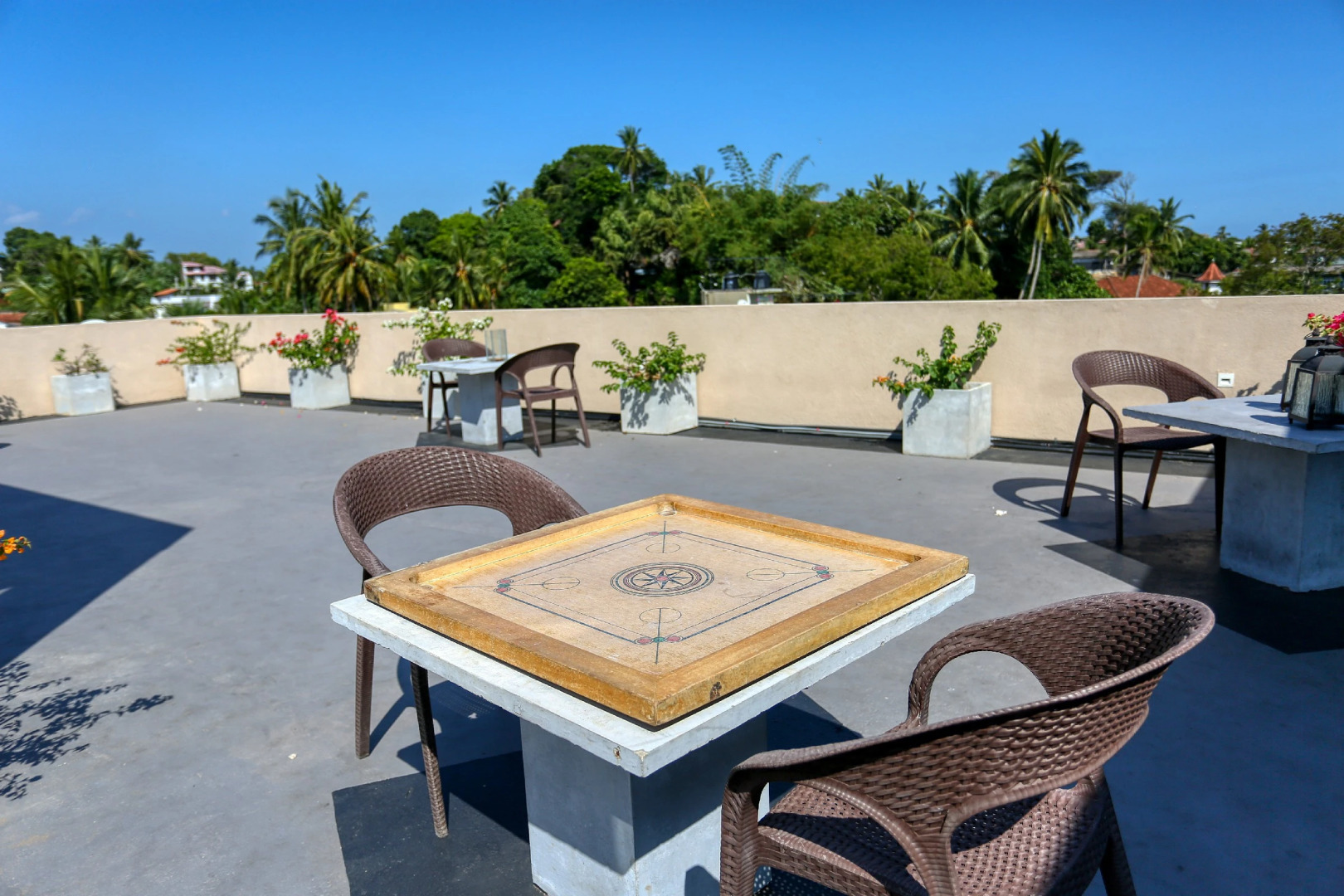 Апартаменты Yoho White House