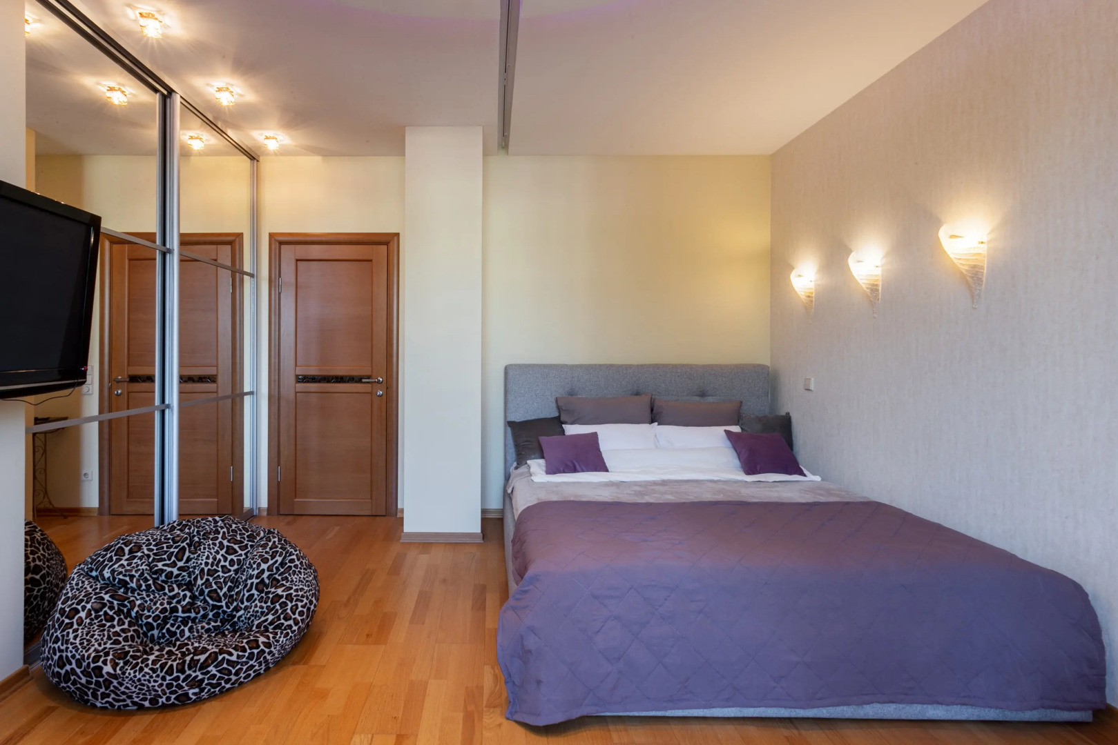 Квартира на Ленсовета 34к3