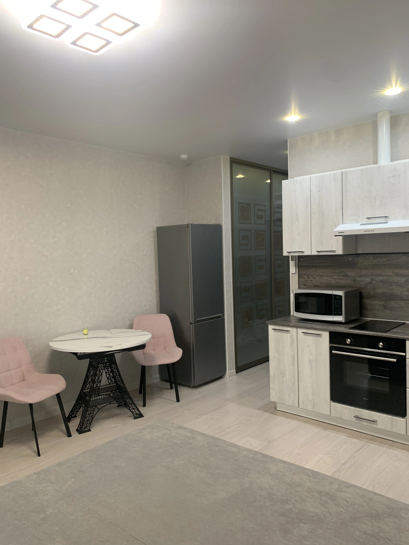 Квартира Большая красивая студия с видом на Обь у метро в ЖК Инские холмы