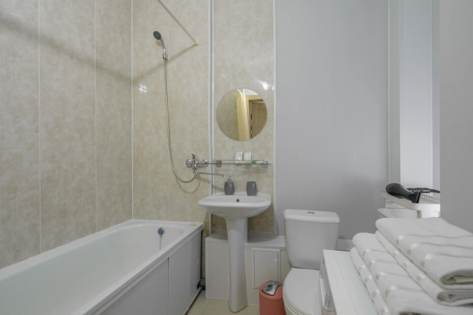 Квартира По-Домашнему Чистая Уютная и Комфортная Рядом с Торговым Центром Веер Молл