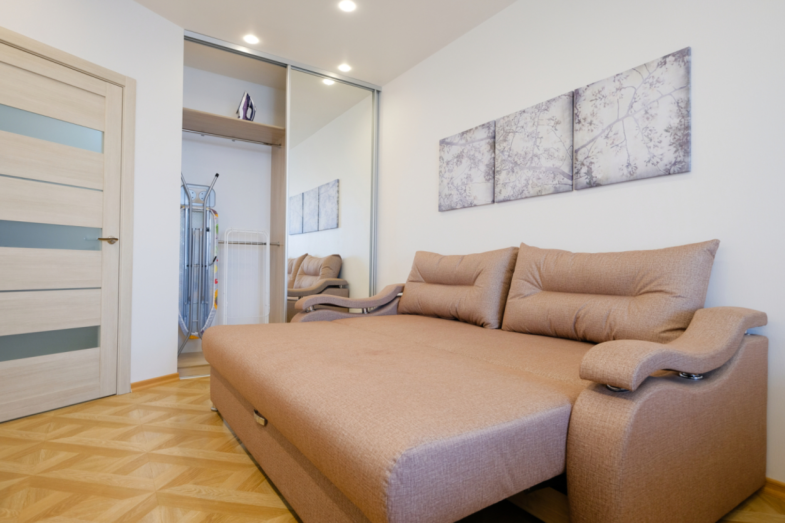 Апартаменты Петровские на Советской 90 (1)