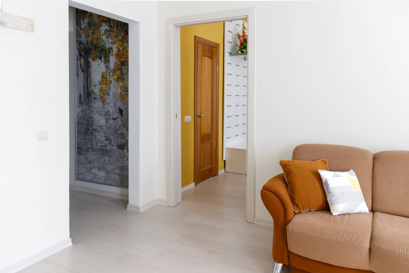 Апартаменты Яна Грунта 1-4/2