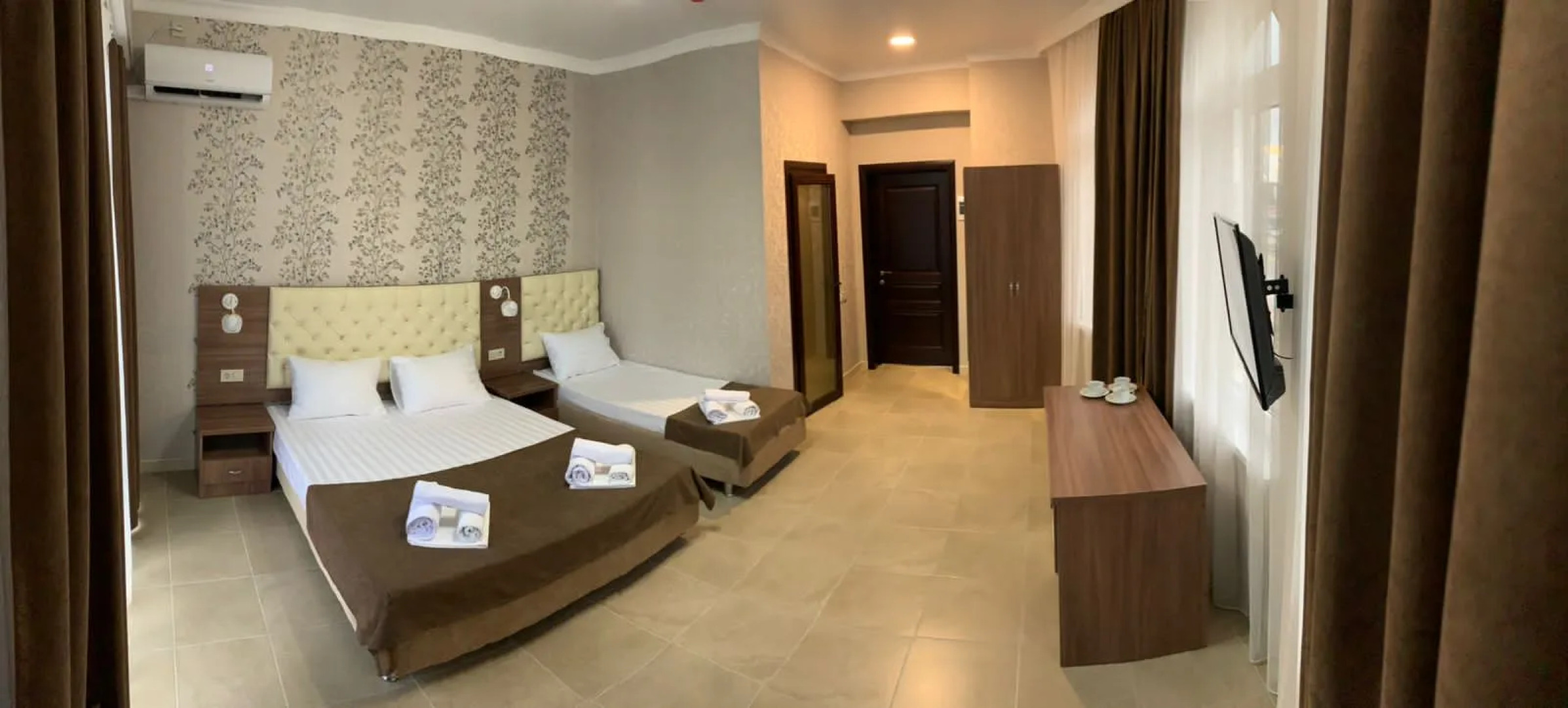 Гостевой дом Golden Plaza