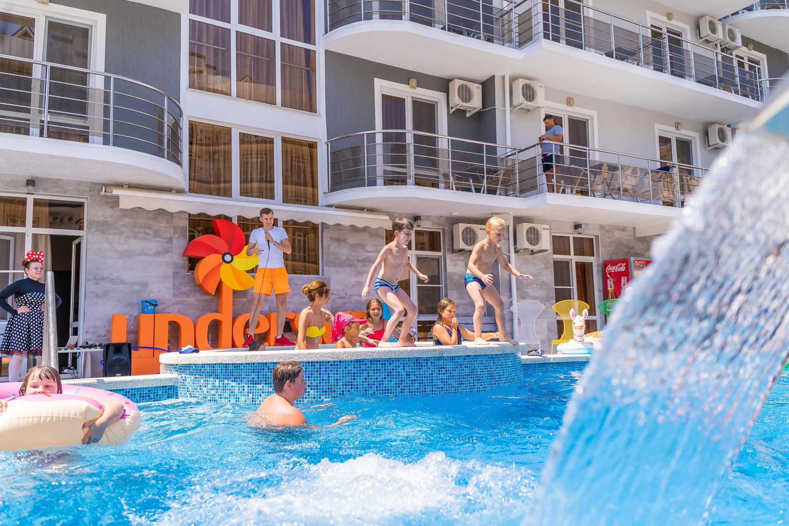 Отель Элефтерия