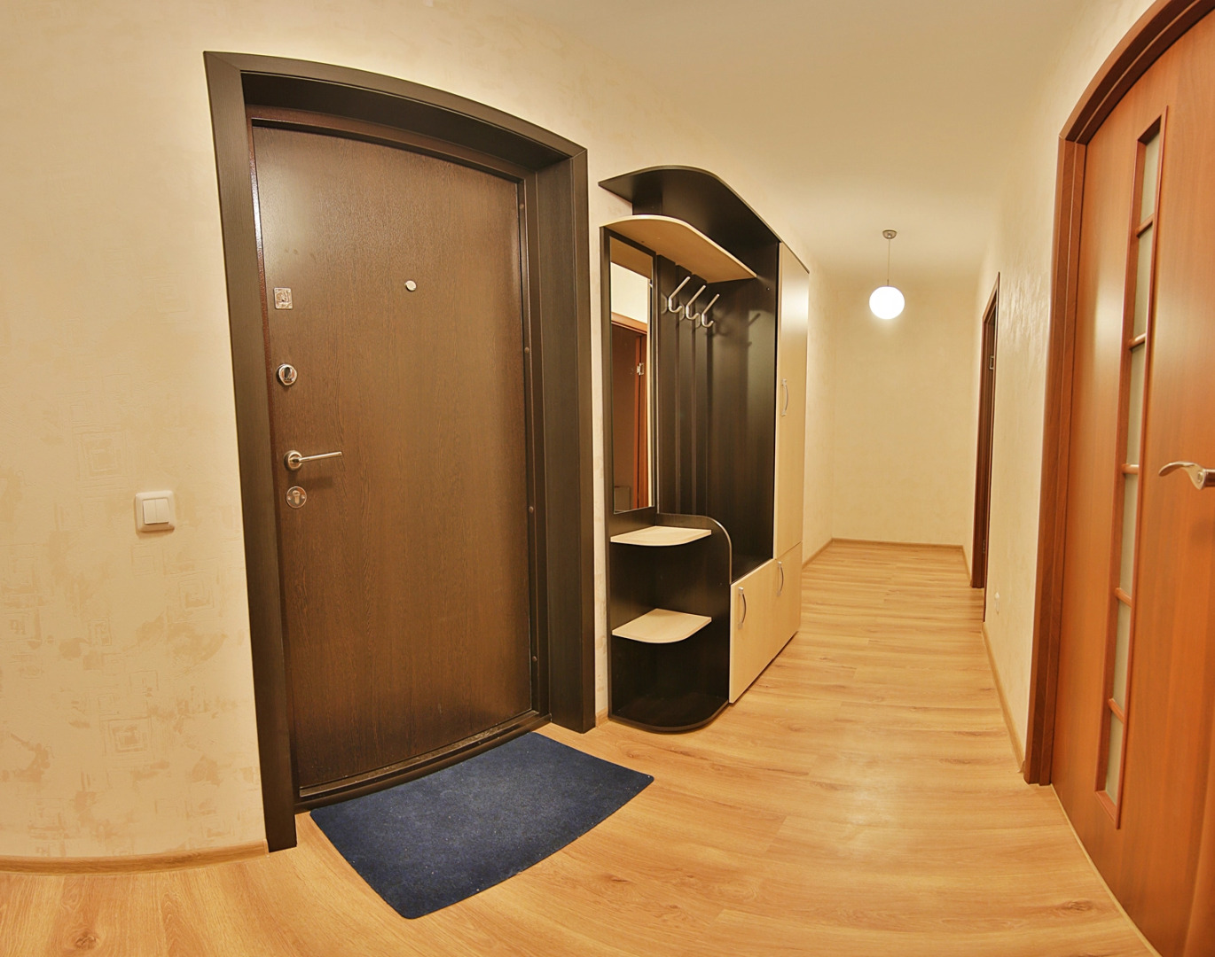 Апартаменты Двухкомнатная Квартира на Космонавте