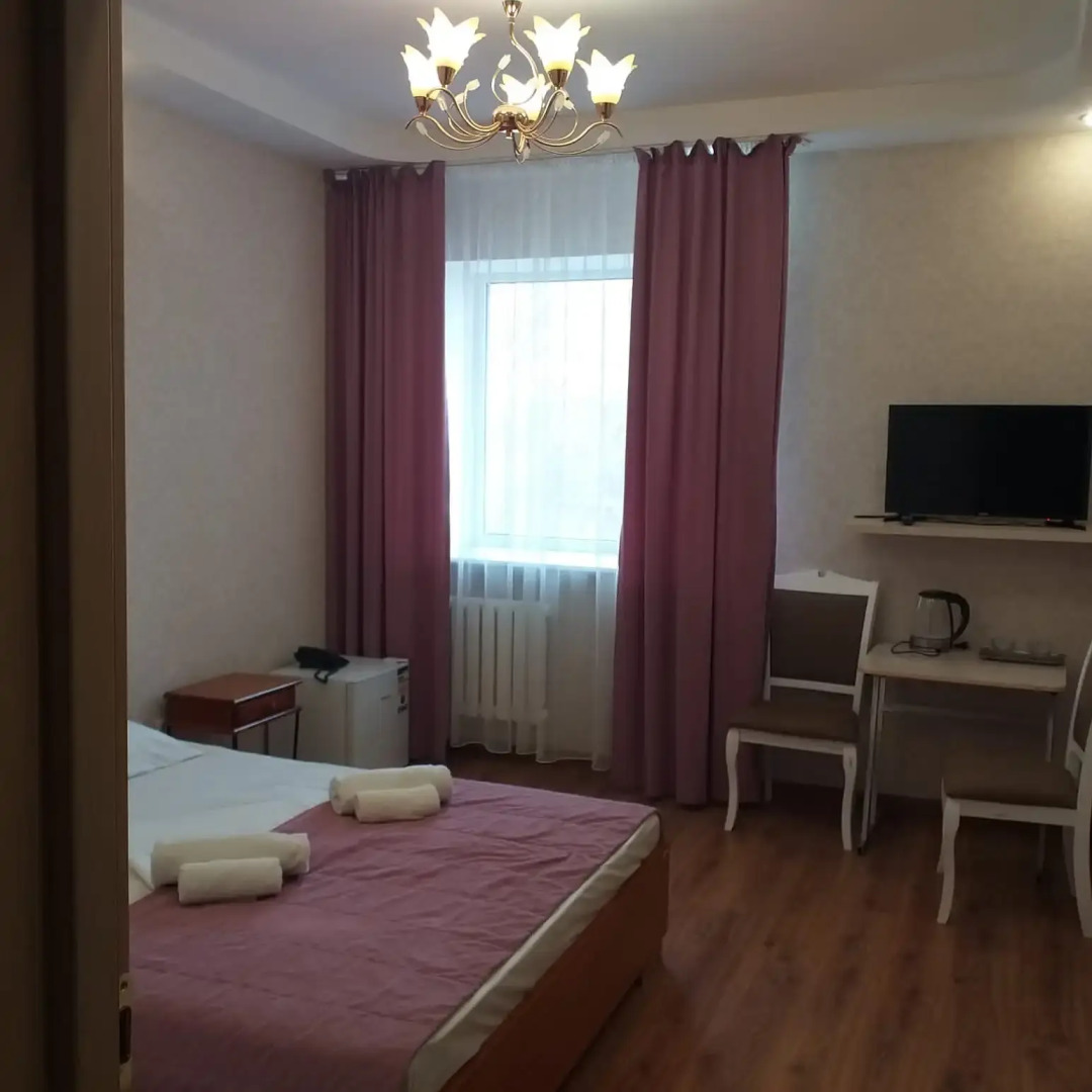 Отель Меркурий и К