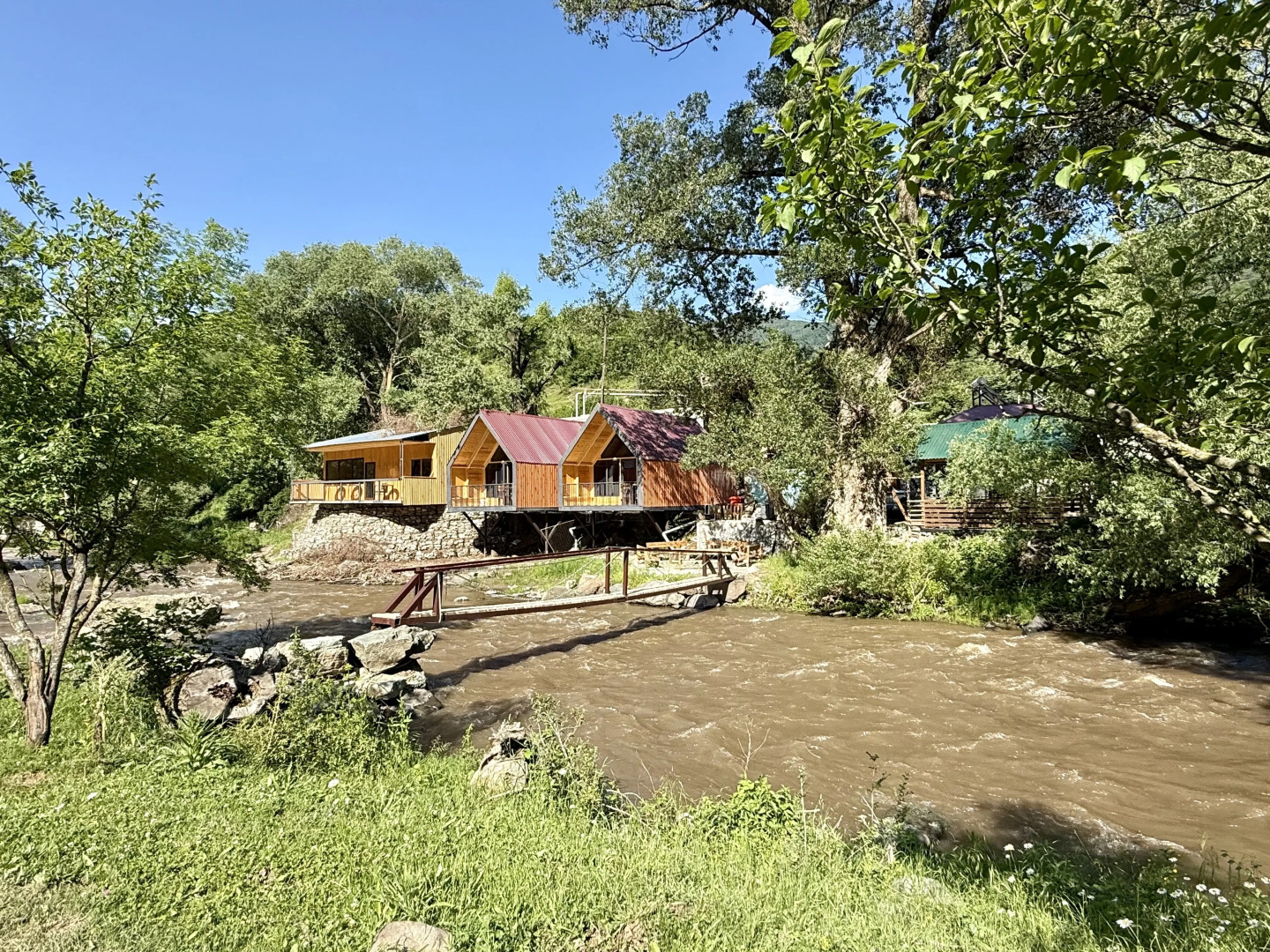 Курортный отель Qarup House