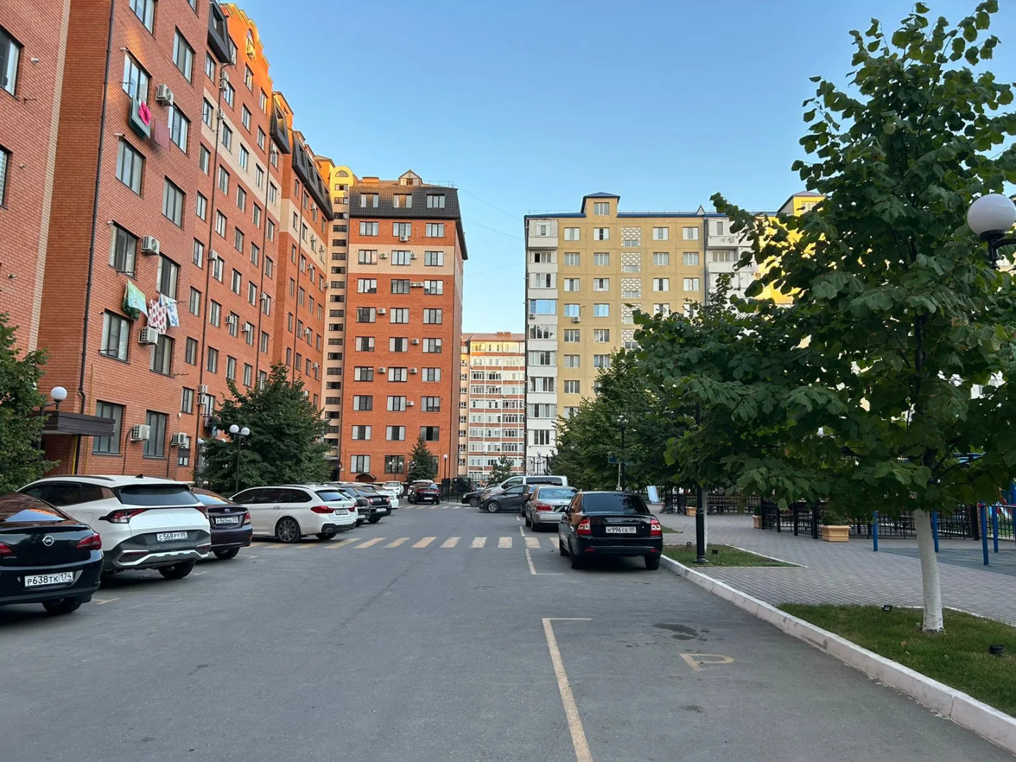 Апартаменты "Эленика" в Центре Каспийска с видом на море