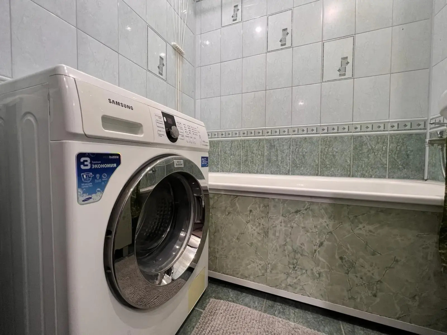 Квартира Двухкомнатная в Центре Ноябрьска