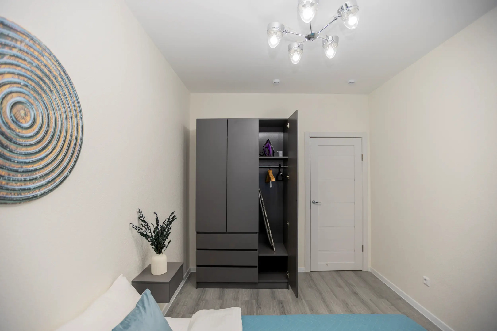 Квартира Стильная евродвушка Бугры