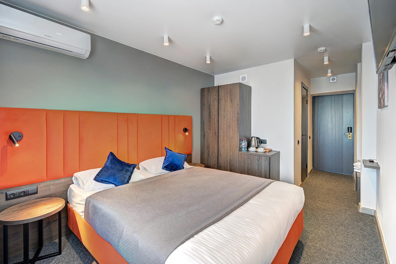 Отель Охотник