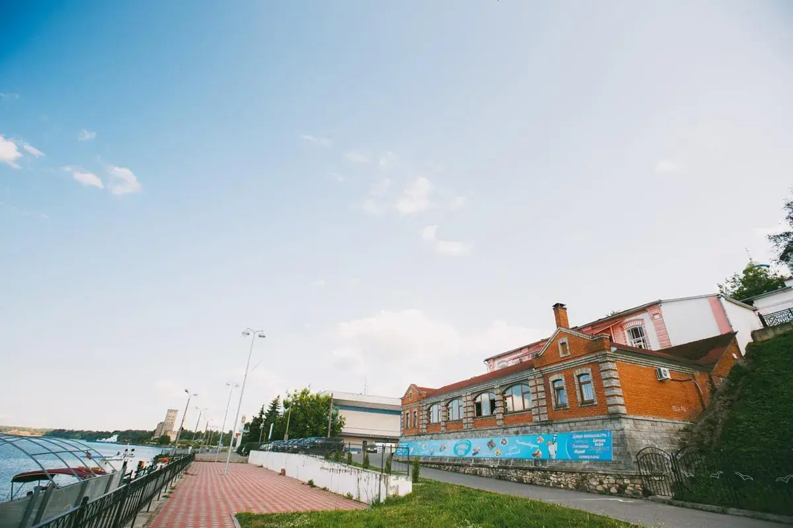 Отель Русская изба