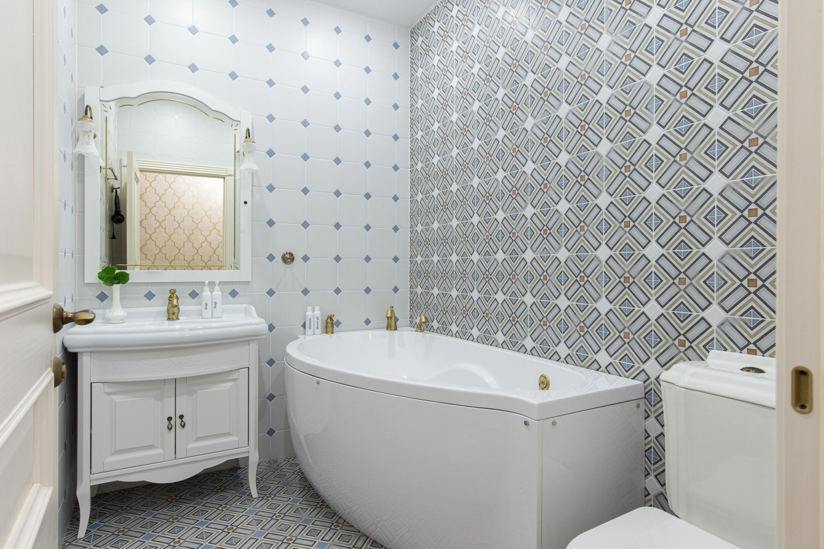 Апартаменты Премиум Город Рек на Большой Конюшенной 1