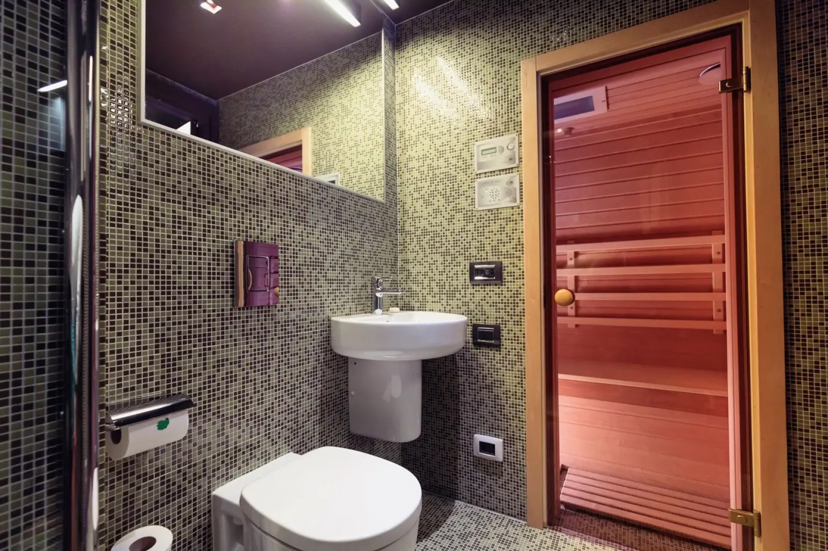 Отель Домина Санкт-Петербург