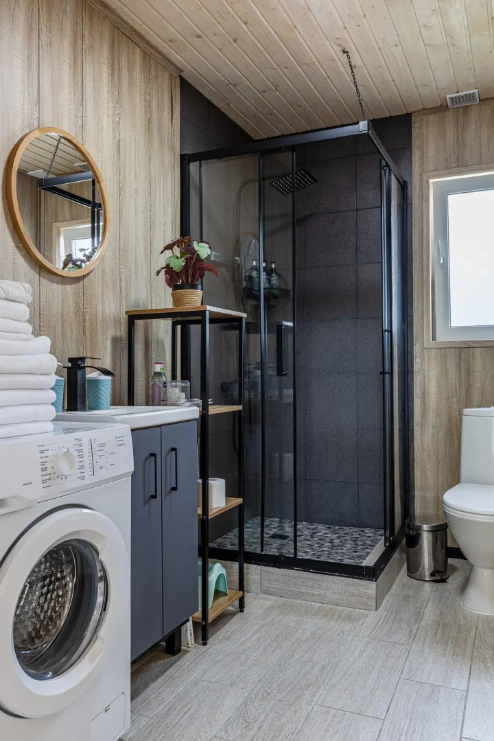 Частный Дом панорамный у леса и озера с сауной и купелью