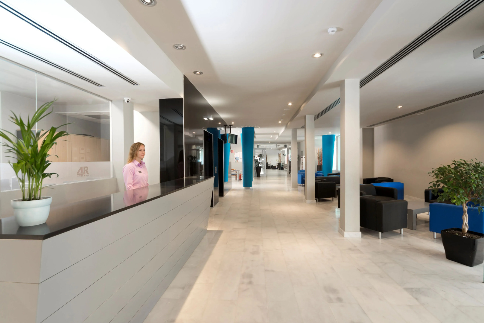 Отель 4R Miramar Calafell