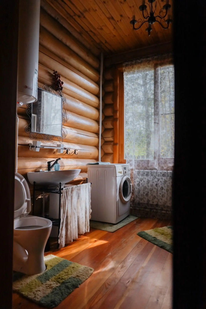 Частный Дом на Берегу "ГНЕЗДИЛО-ВО!"