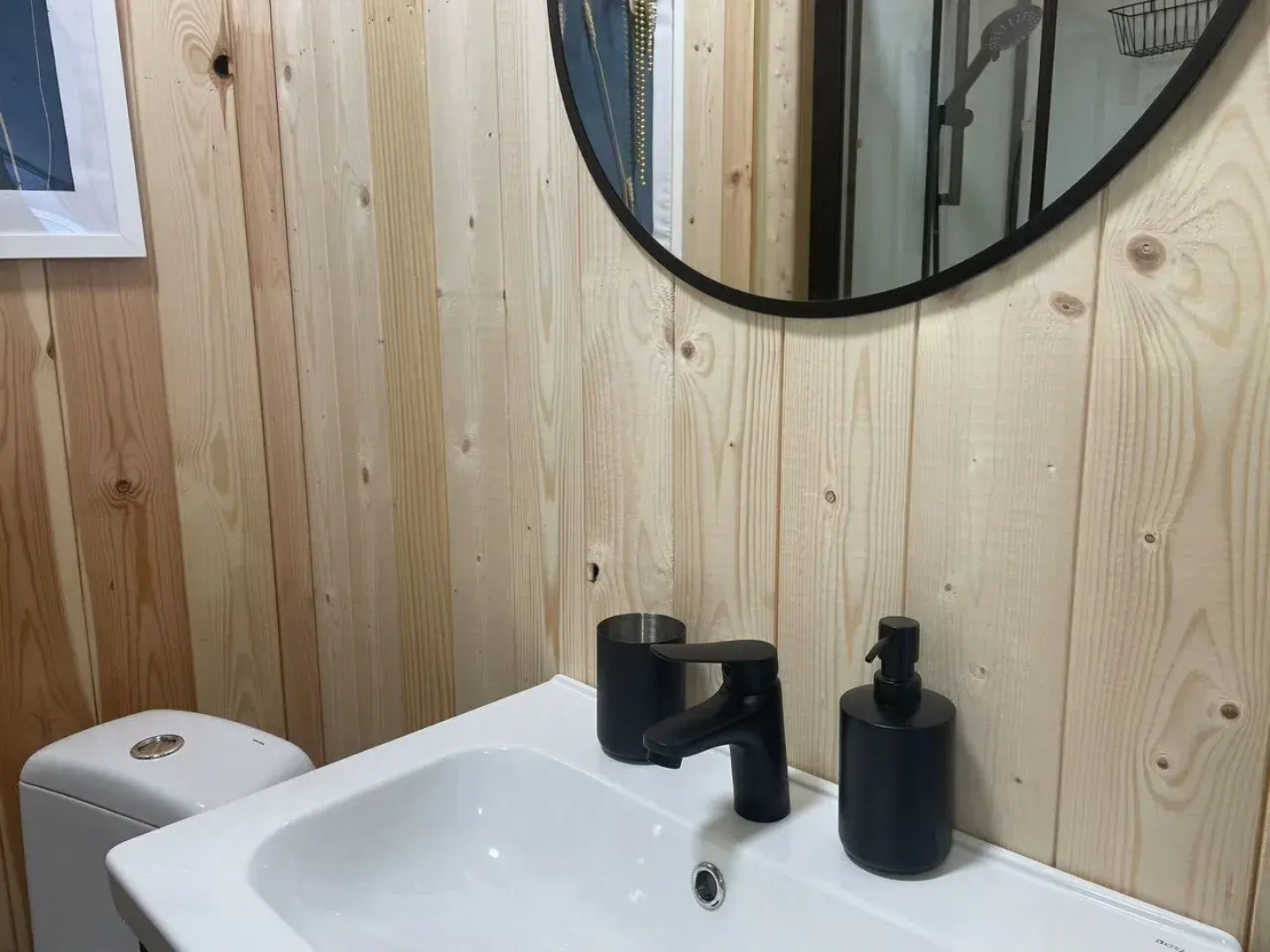 Частный дом С бaней и сибирcким банным чаном