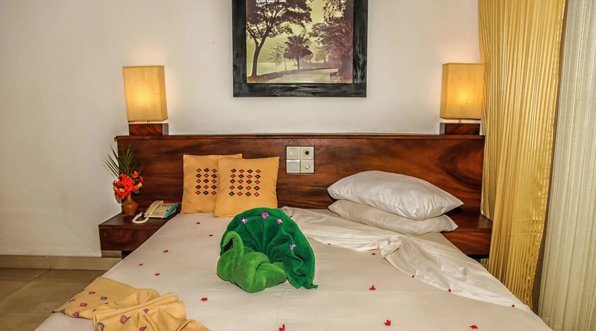 Отель Senani Hotel