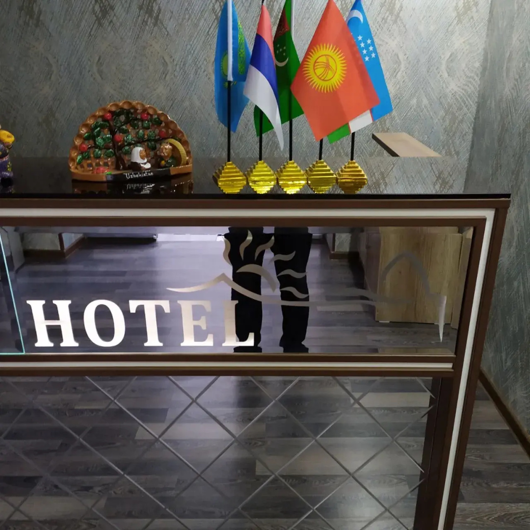 Uvaysiy Guest house