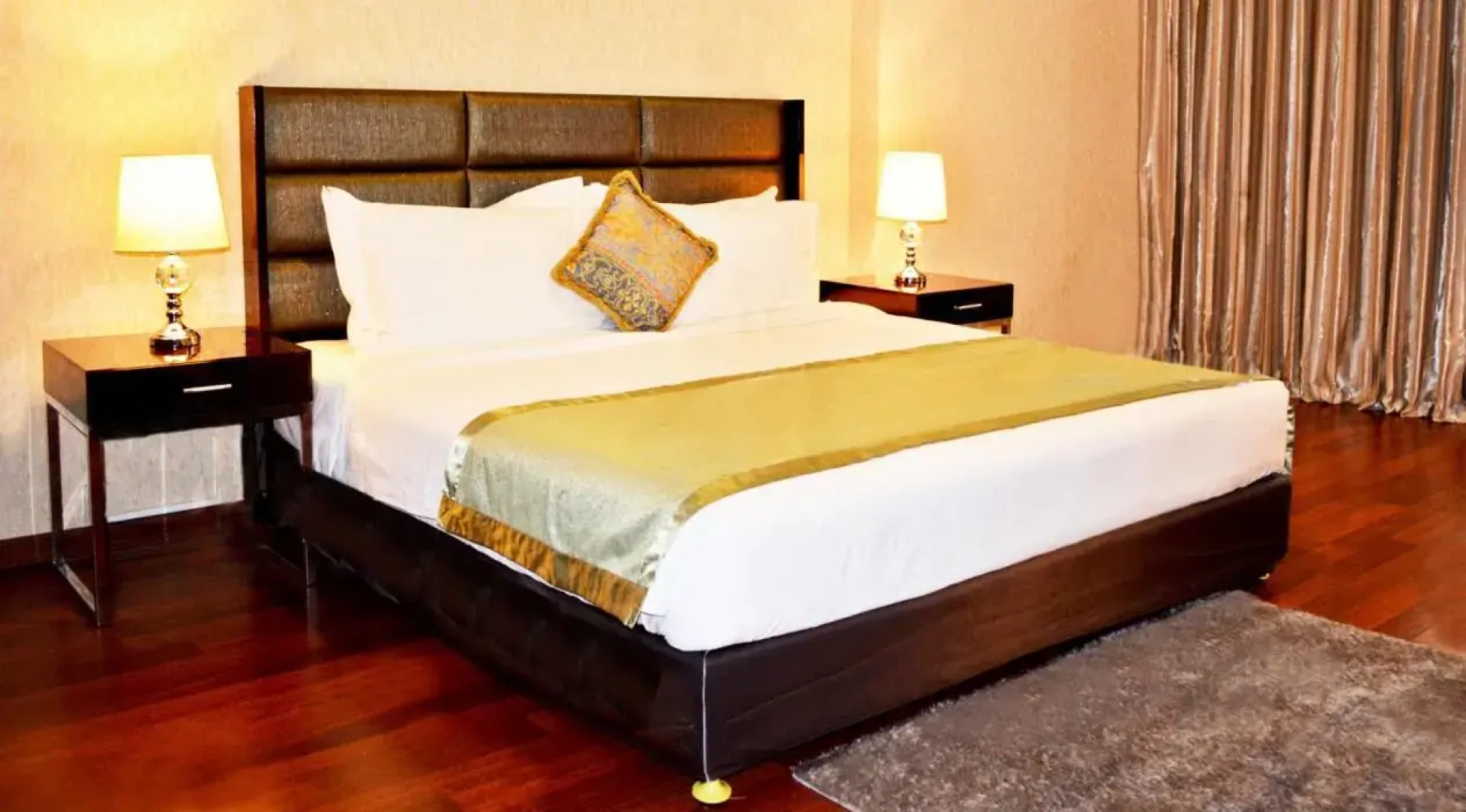 City Tower Hotel