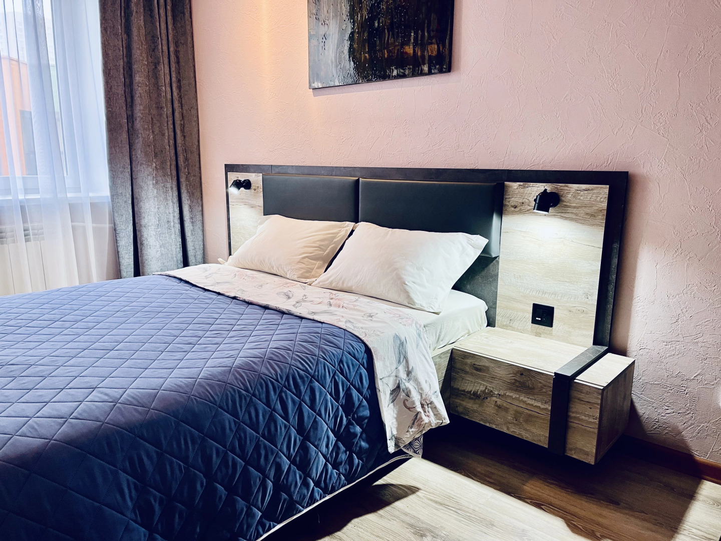 Апартаменты 3-х комнатная квартира в центре рядом с ТЦ Галерея Новосибирск