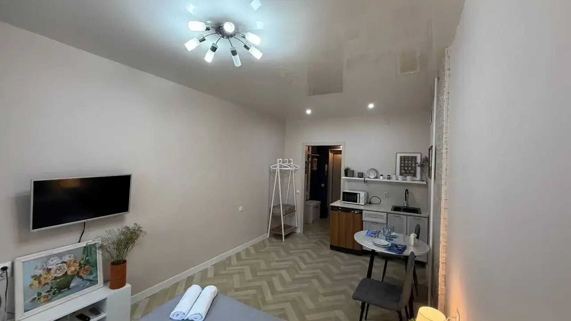 Квартира на Пирогова 6