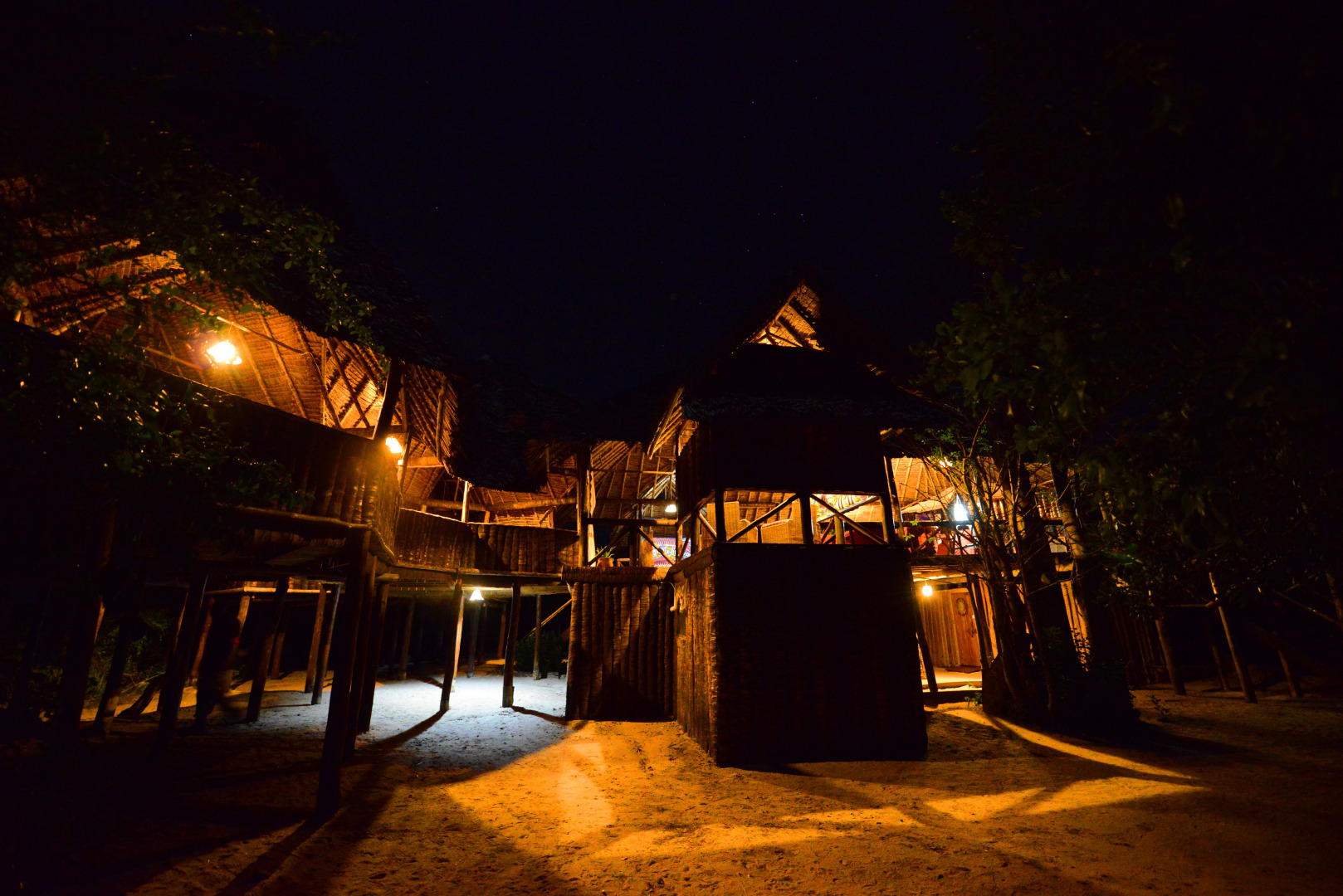 Отель Simply Saadani Camp