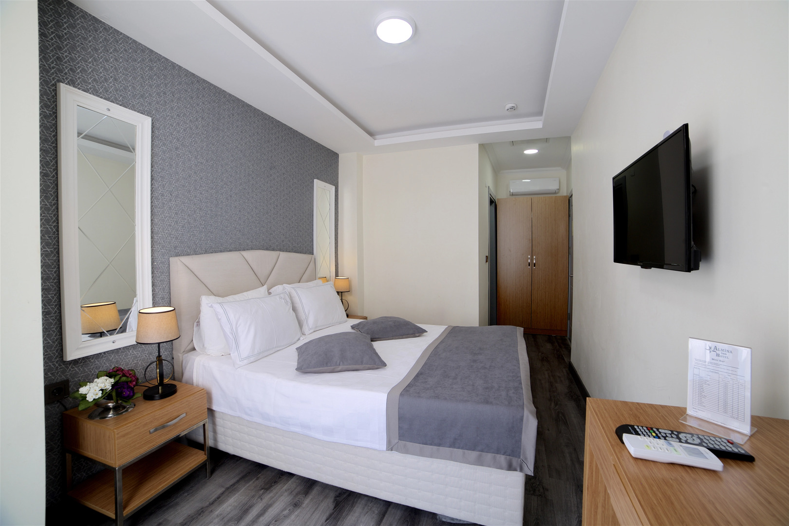 Отель Almina Inn