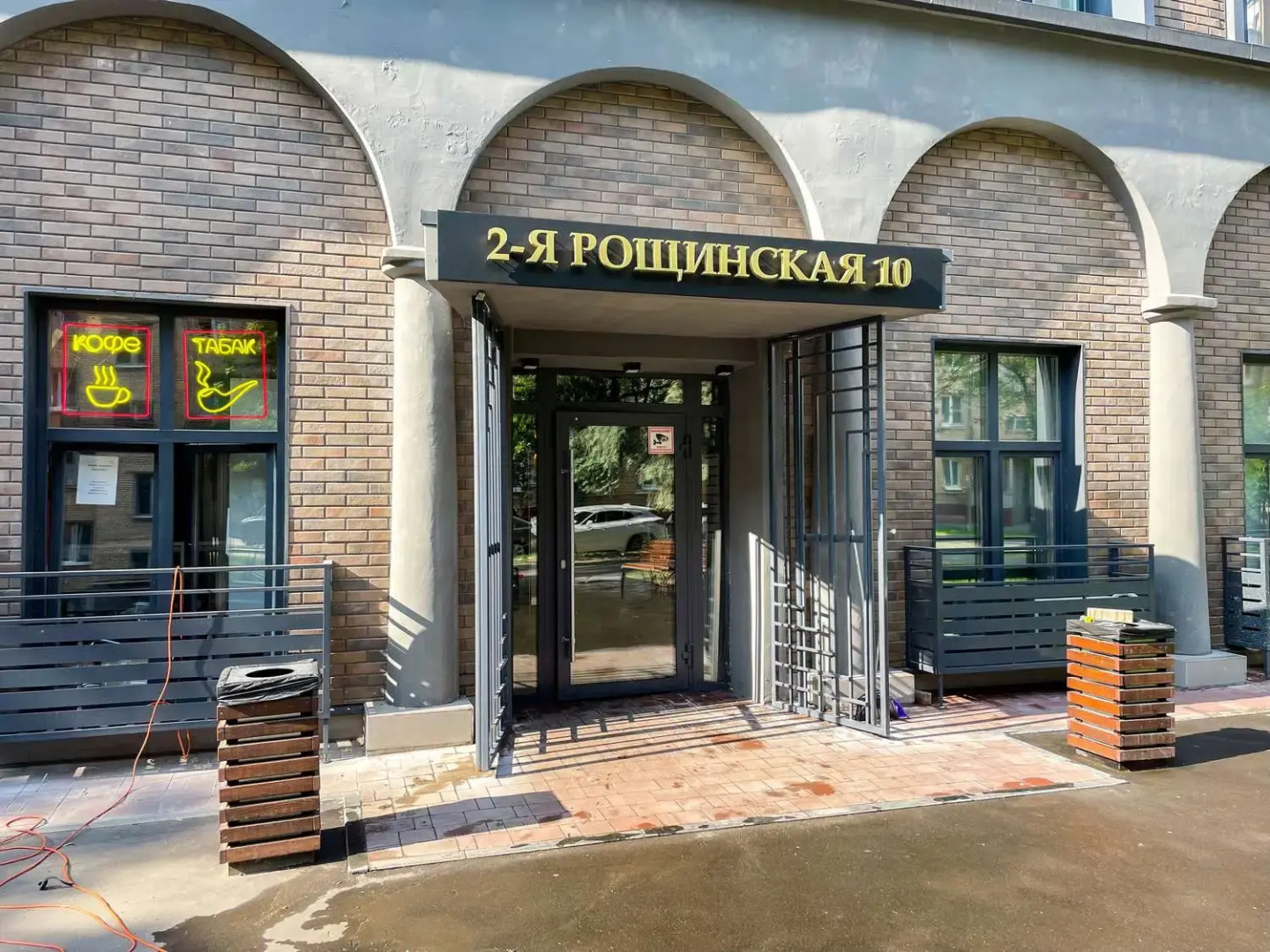 Апартаменты Стильная 2х-уровневая Cтудия рядом с метро Тульская