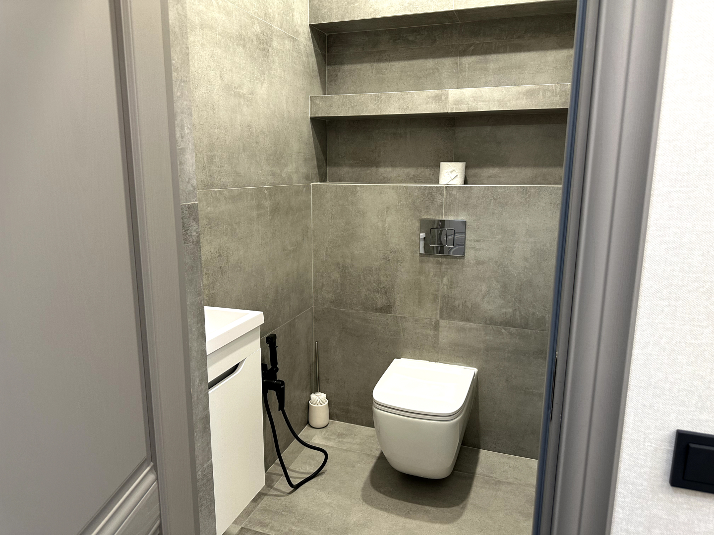 Апартаменты "Эленика" Двухкомнатая квартира в Махачкале с видом на озеро и мечеть