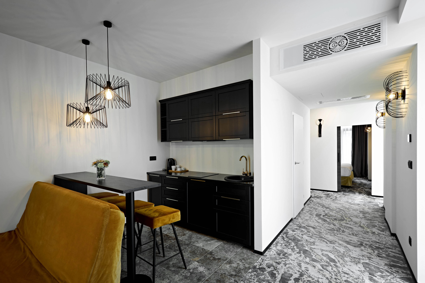 Отель Miramare Magnetic Beach