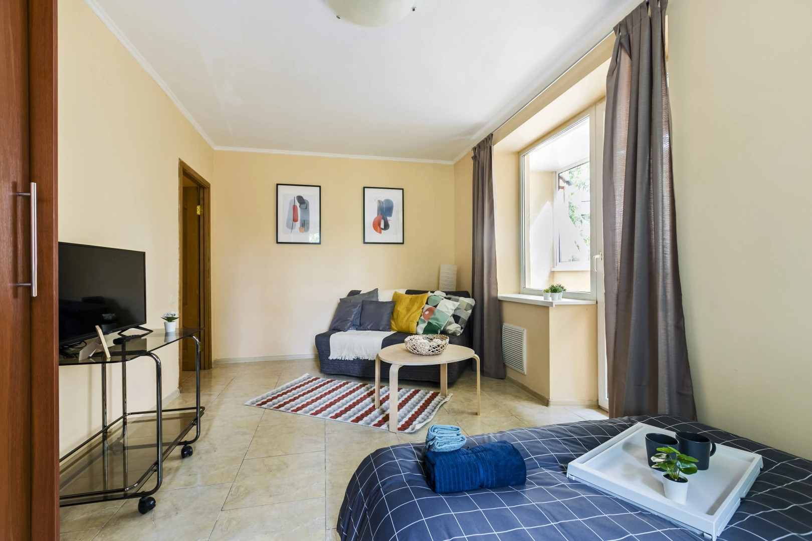 2-room Apartment 2 Min Walk From Food Mall DEPO