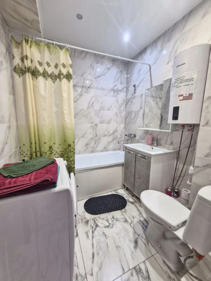 Квартира Братская 7/12