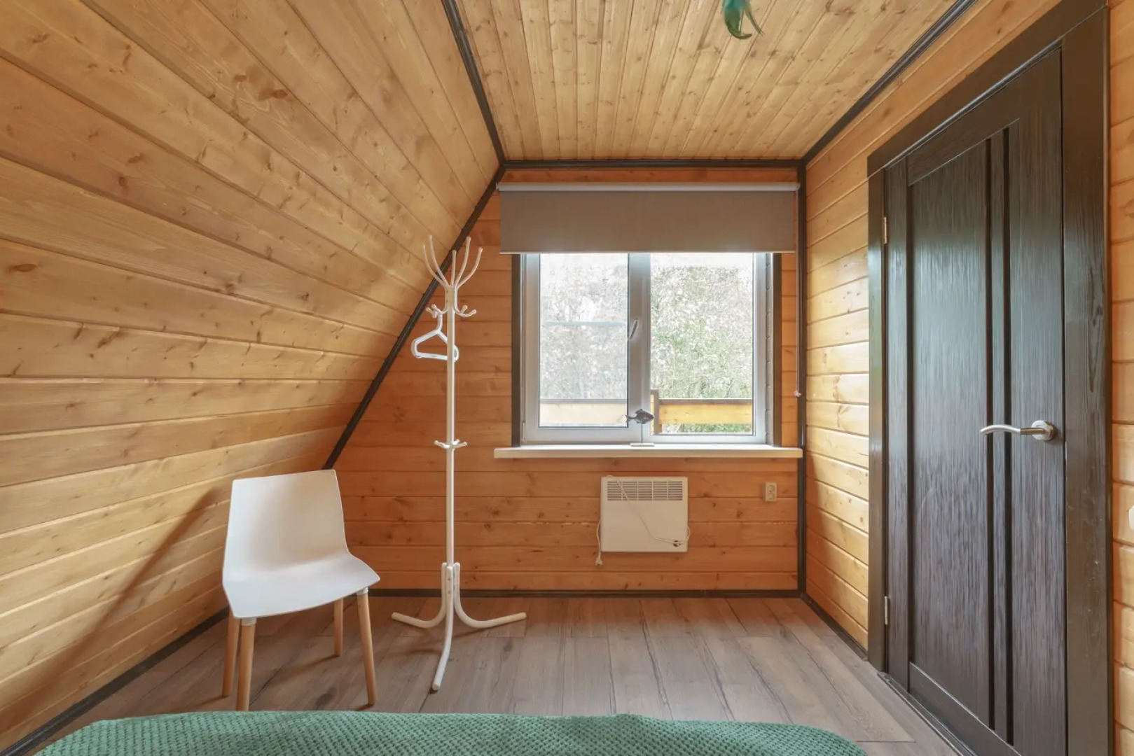 Частный дом Семейный афрейм с баней и бассейном у реки