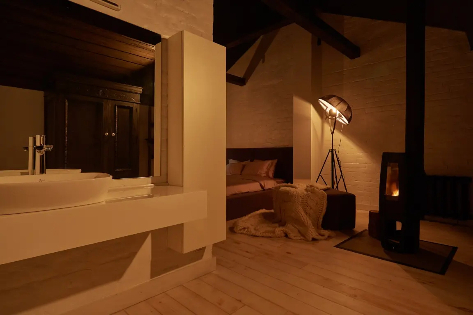 Апартаменты Room for Romantic в Nikolaev Building