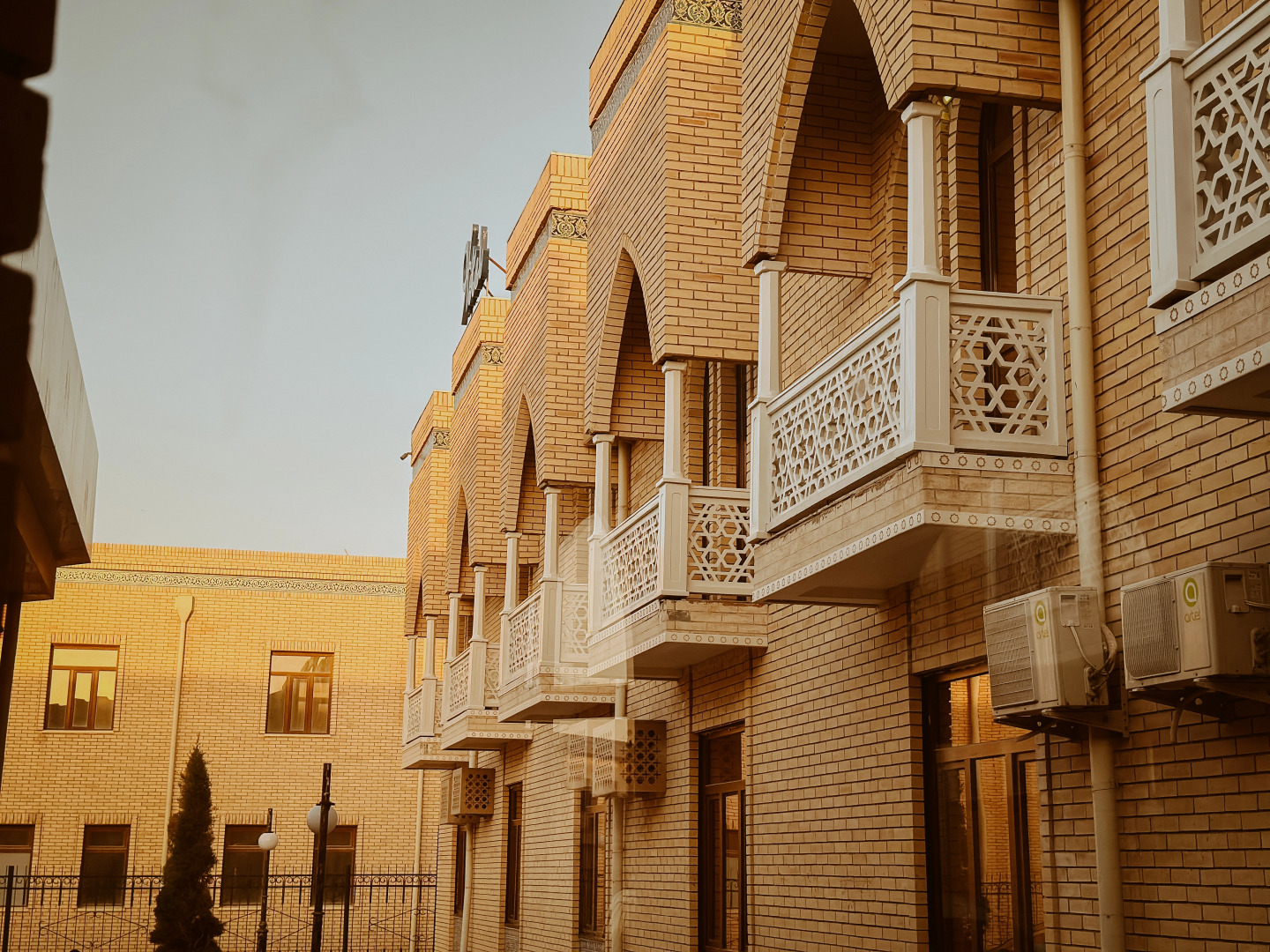 Отель Pakhlavon Hotel