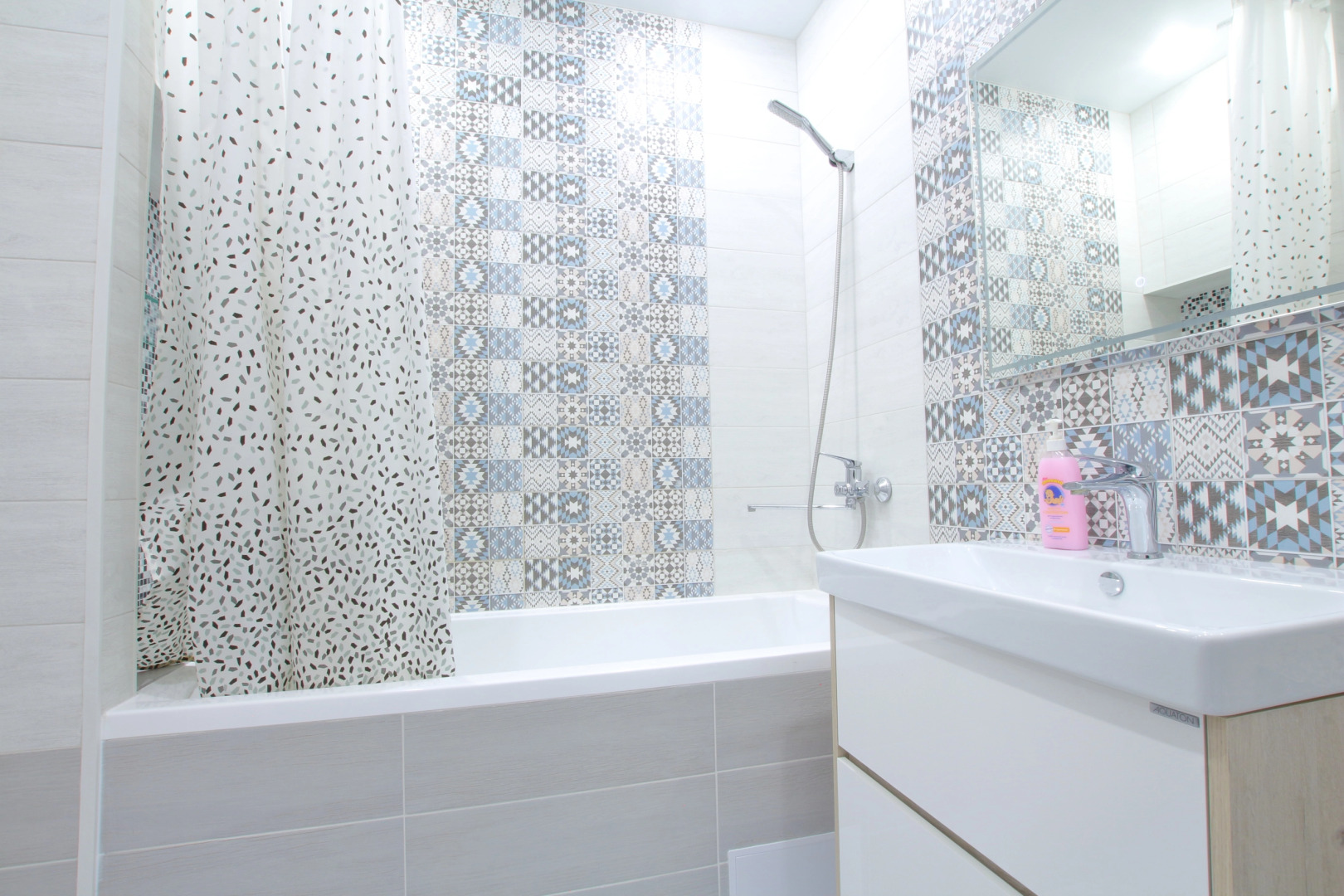 Апартаменты Метро Родина