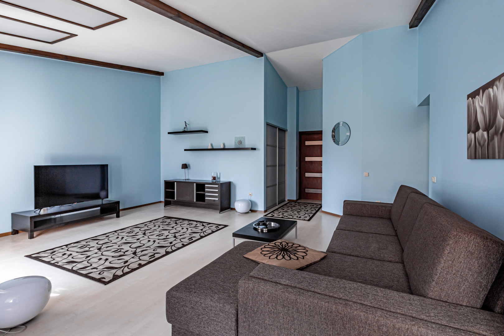 Квартира Сурганова 38