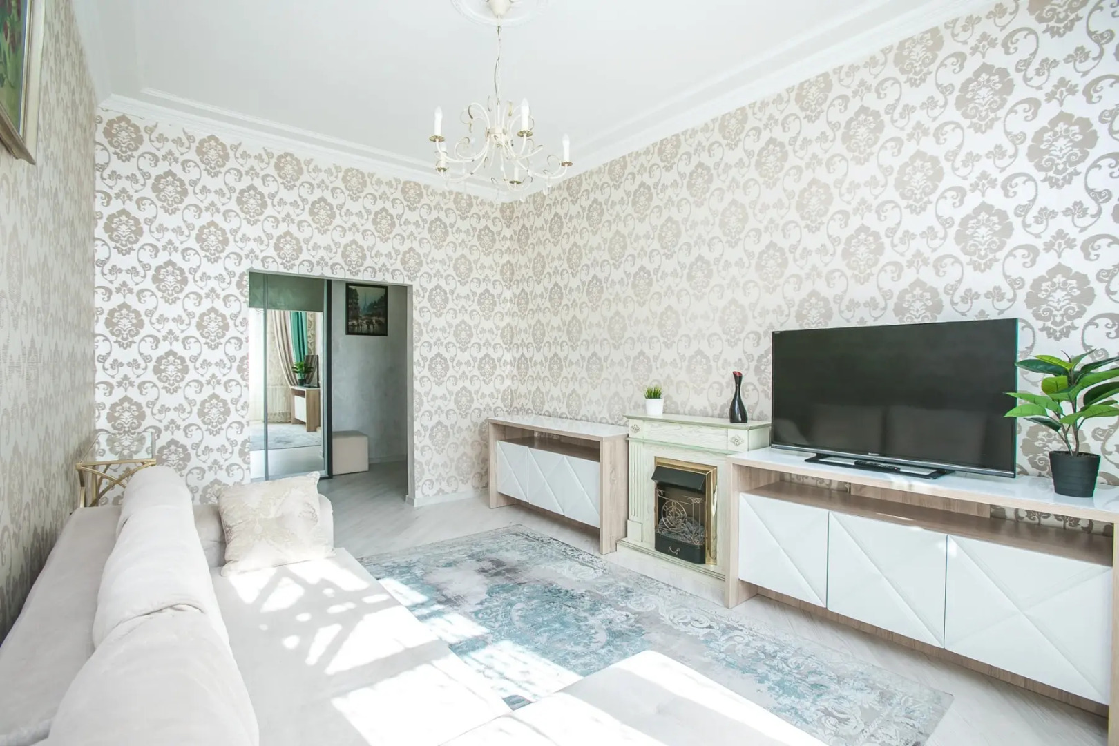 Апартаменты 2х комнатные Карла Маркса 45 Центр