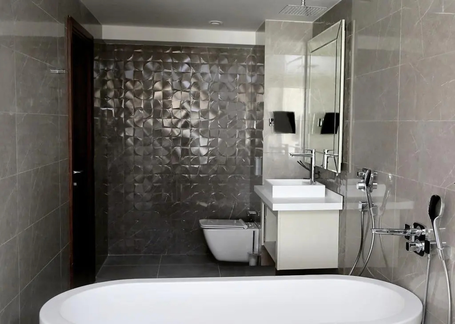 Отель Iberostar Slavija