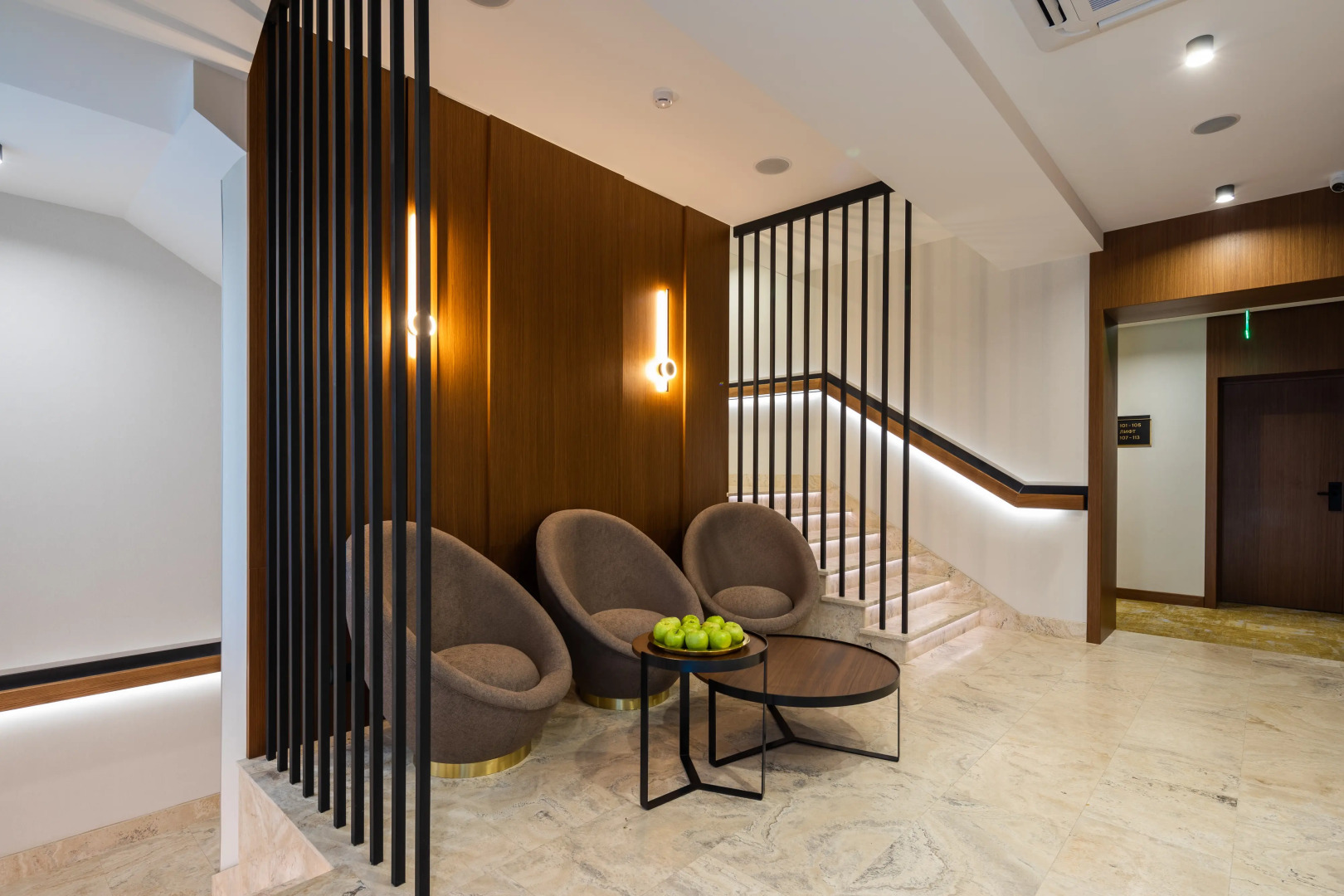 Отель Атмосфера