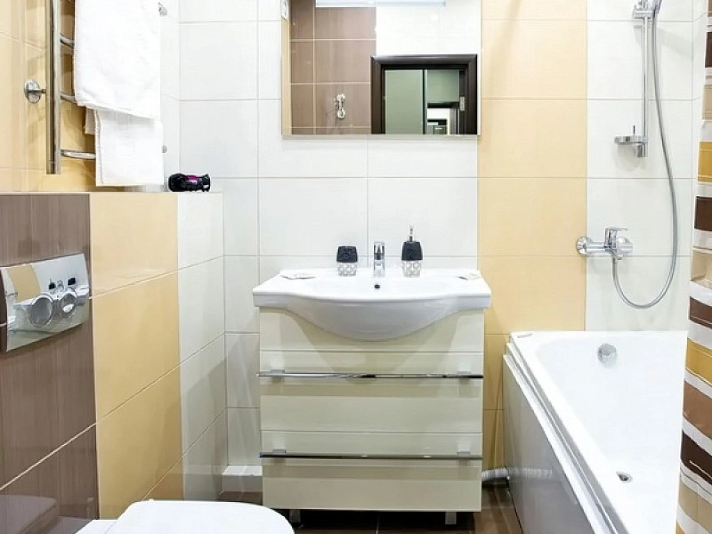 Апартаменты Hotel Home на проспекте Ленина 112