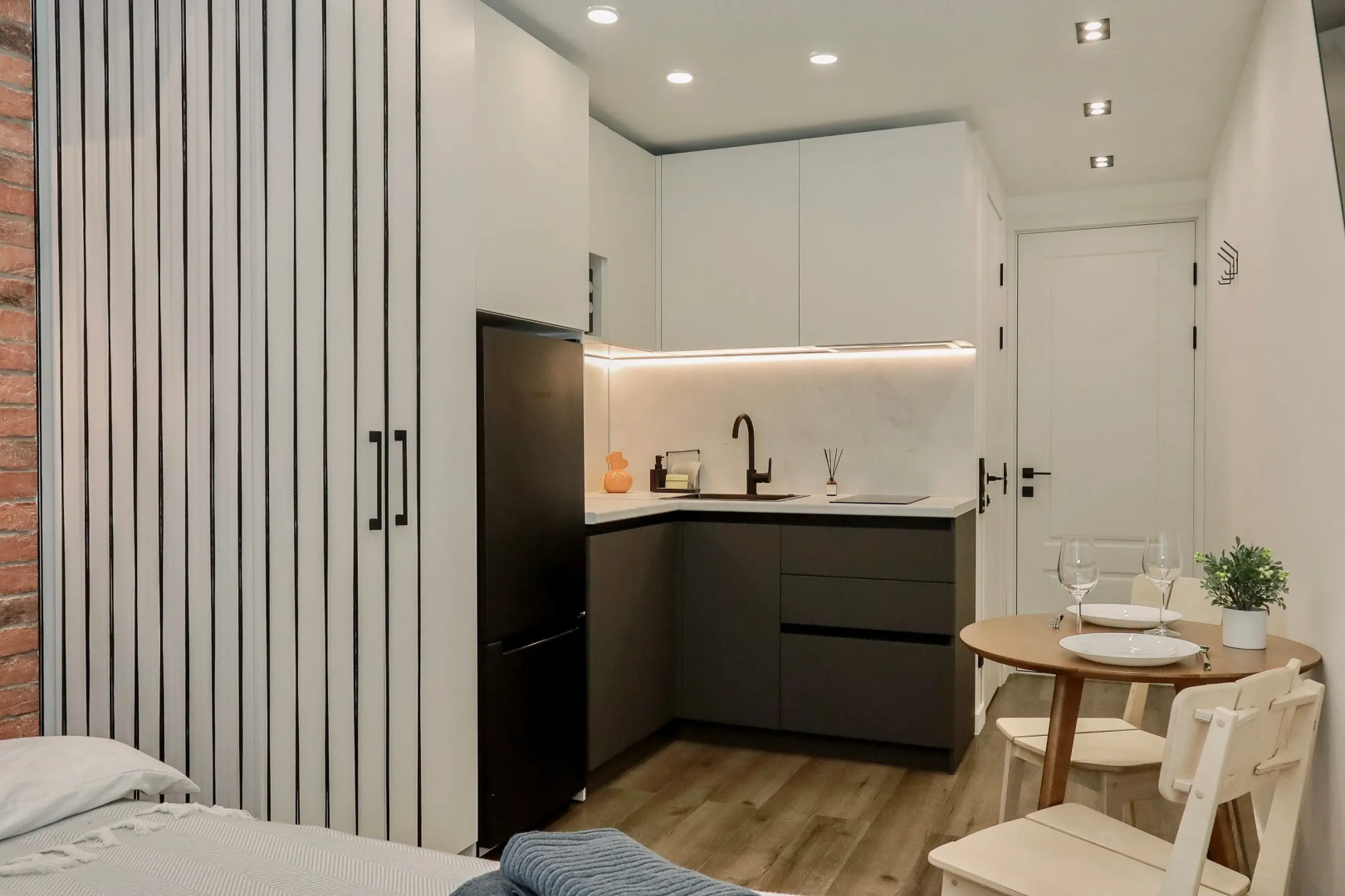 Квартира Privi House на Холмогорова 113