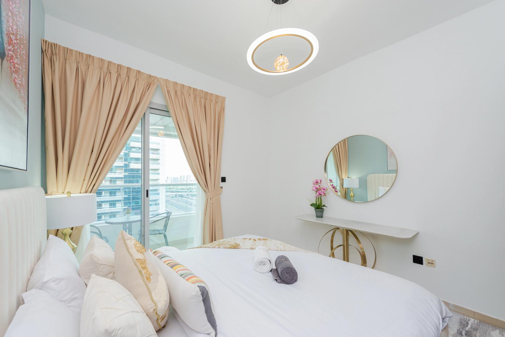 Apartments Marco Polo - 1BR with Marina Views Near Metro & Marina Mall