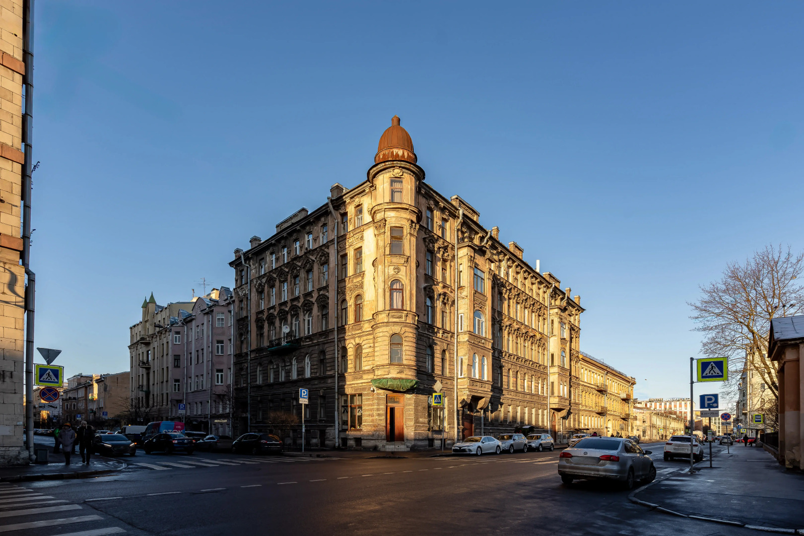 Квартира Уютная для двоих LetYourFlat Assol