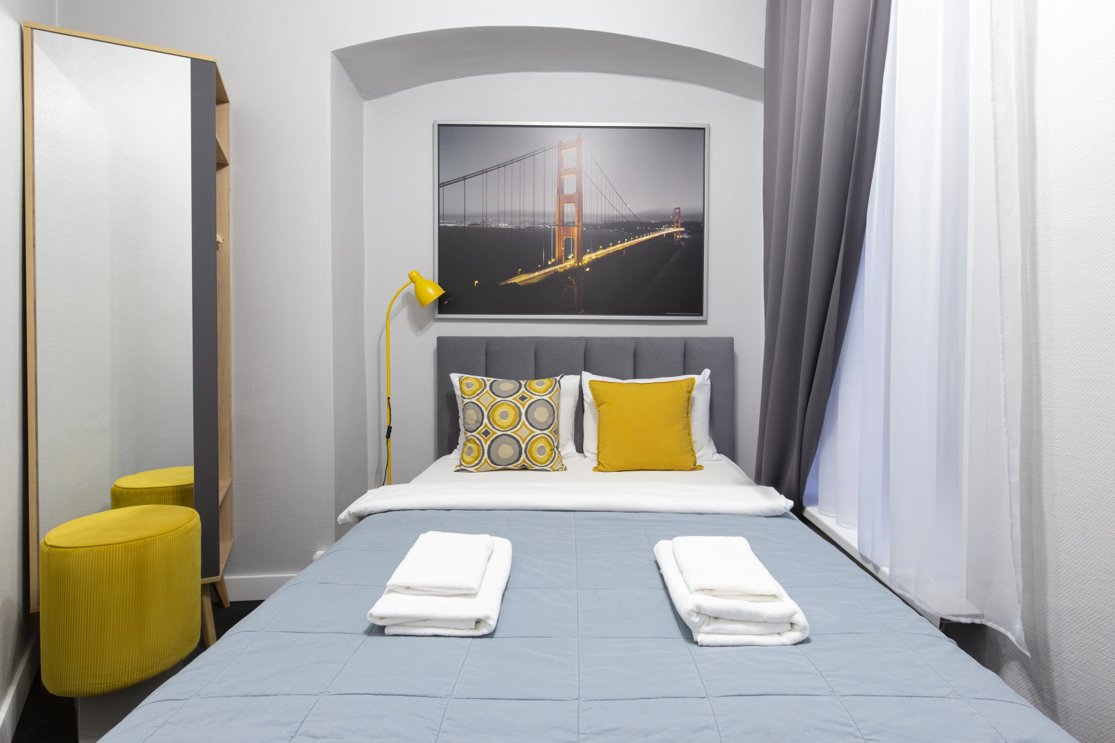 Отель Лопатин Невский 100